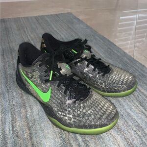 Nike Kobe 8 System size 10.5 Christmas Edition